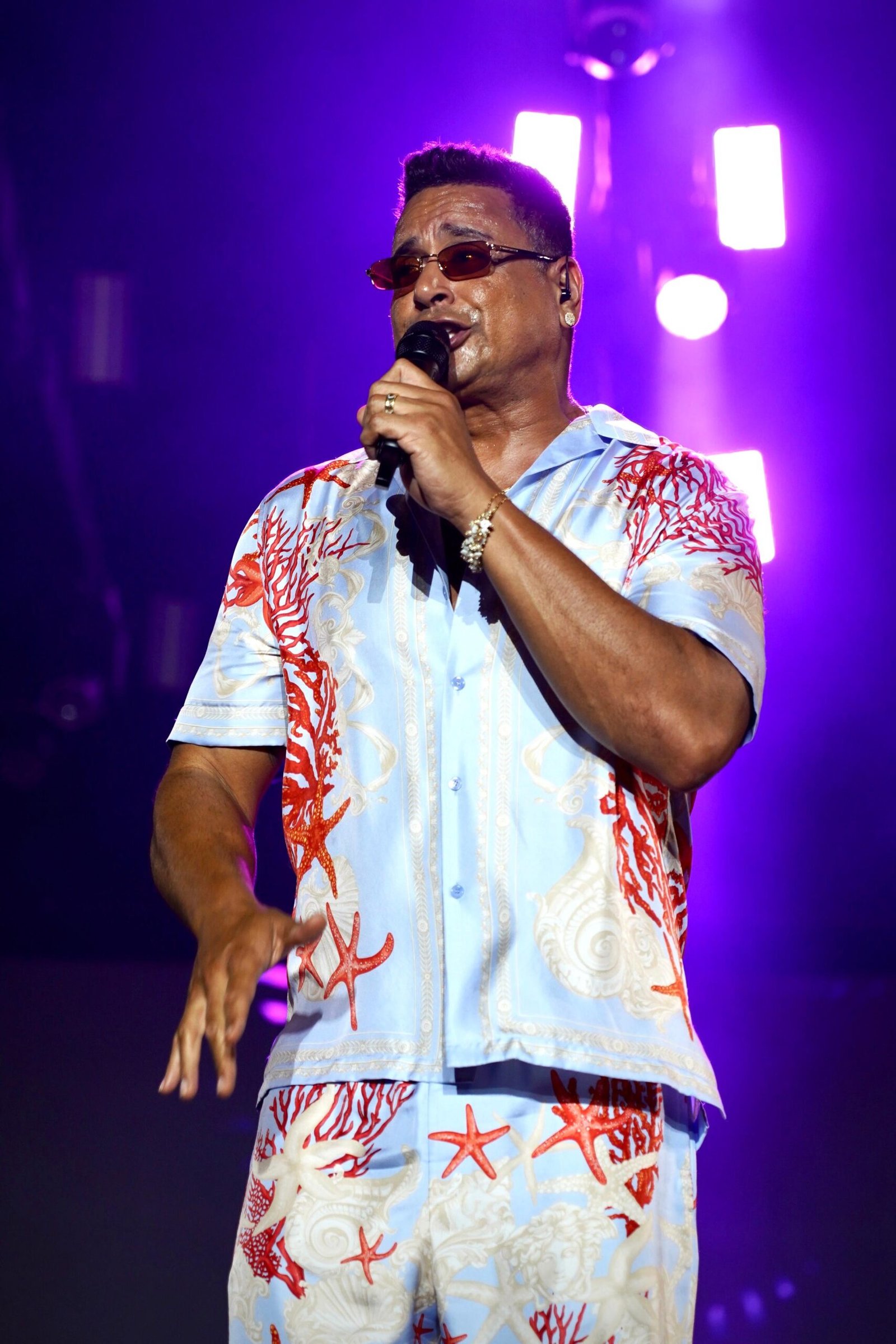 A NOITE NA ILHA DE ITAMARACÁ NÃO PODIA DEIXAR DE FORA O CANTOR HARMONIA DO SAMBA FESTIVAL PERNAMBUCO MEU PAÍS A NOITE NA ILHA DE ITAMARACÁ NÃO PODIA DEIXAR DE FORA O CANTOR HARMONIA DO SAMBA FESTIVAL PERNAMBUCO MEU PAÍS