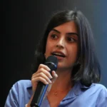 Tabata Amaral deve pagar R$ 30 mil a Nunes por associá-lo ao slogan “rouba e não faz” Tabata Amaral deve pagar R$ 30 mil a Nunes por associá-lo ao slogan “rouba e não faz”