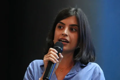 Tabata Amaral deve pagar R$ 30 mil a Nunes por associá-lo ao slogan “rouba e não faz”